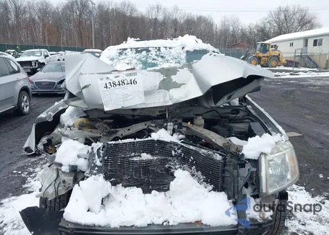 2008 Mercury Mariner V6 z USA, uszkodzony, nr VIN 4M2CU81198KJ10532